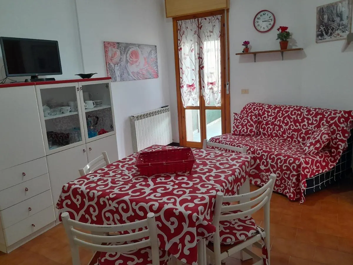 Tra Cinque Terre E Versilia Apartment Marinella di Sarzana