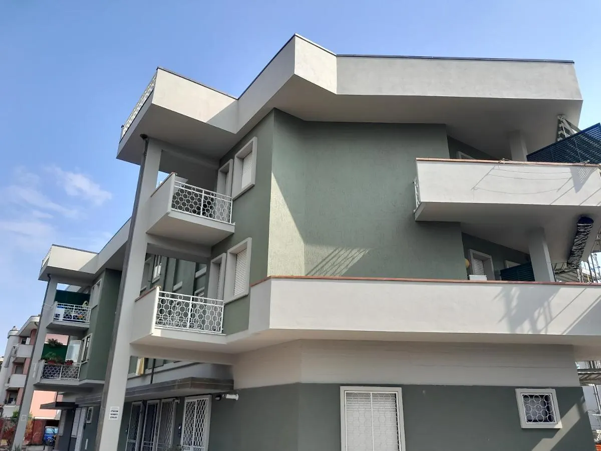 Tra Cinque Terre E Versilia Apartment Marinella di Sarzana 0*,  Italy